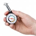 На фото Измеритель давления в шинах стрелочный Intertool (AT-1003)