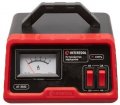 На фото Устройство зарядное Intertool для аккумуляторов 6/12 В, 2/4 А, 4-45 Ач, с трансформатором (AT-3032)