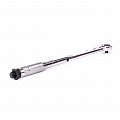 На фото Динамометрический ключ Intertool 1/2", 28-210NM (XT-9006)