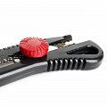 На фото Нож Intertool 18мм с винтовым фиксатором (HT-0502)