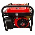 На фото Генератор бензиновый Intertool 2.2 кВт, 5.5 л.с., 4-х тактный (DT-1122)