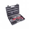 На фото Профессиональный набор инструментов Intertool 72 ед 1/2" и 1/4" Cr-V (ET-6072)