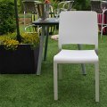 На фото Стул пластиковый Evolutif Charlotte Deco Chair белый (3076540146581)