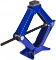 На фото Домкрат ромбический Vitol 1.5 т (ДВ-10105В/ST-105B)