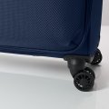 На фото Чемодан на колесах Gabol Cloud (M) Blue (924987)
