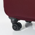 На фото Чемодан на колесах Gabol Cloud (M) Red (925576)