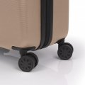 На фото Чемодан на колесах Gabol Paradise (S) Beige (924562)