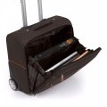 На фото Чемодан на колесах Gabol Vegas Pilot Chocolate (925560)