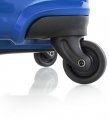 На фото Чемодан Heys Helios (L) Blue (923585)