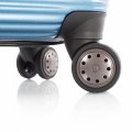 На фото Чемодан Heys Voyager (S) Blue (925222)