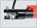 На фото Клещи обжимные гидравлические Yato 16-300 мм 470 мм (YT-22862)
