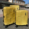 На фото Чемодан Epic Crate Reflex (L) Golden Glimmer (926120)