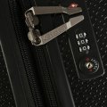 На фото Чемодан Epic GTO 4.0 (M) Frozen Black (924541)