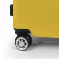 На фото Чемодан Gabol Mondrian (M) Yellow (926222)