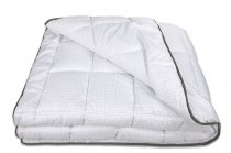 На фото Одеяло ТЕП TENERGY Хлопок 150х210 см Голубое