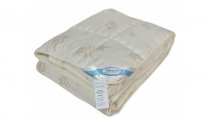 На фото Одеяло Leleka-Textile Овечья шерсть Весна-осень 145х210 см