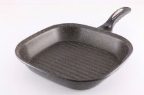 Сковорода-гриль Fissman MEGA 28 см с мраморным покрытием (AL-4507.27) На фото Сковорода-гриль Fissman MEGA 28 см с мраморным покрытием (AL-4507.27)