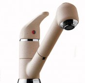 На фото Кухонный смеситель Schock Aquaplus Sabbia-58 песочный (72912058)