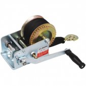 На фото Лебедка ручная Miol 900 кг 2000 lbs нейлоновый ремень (80-465)