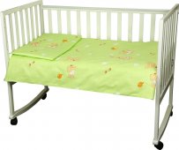 На фото Комплект постельного белья Руно Младенец 60х120 см 3шт Детский Салатовый мишка с шариком (932.02_(Са