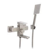 Смеситель для ванны MIXXUS KUB-009 (SS2850) На фото Смеситель для ванны MIXXUS KUB-009 (SS2850)