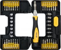 На фото Отвертка реверсивная Vorel трещотка с насадками 30 + 7 удлинителей CrV (65022)