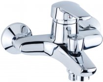 Смеситель для ванны Aquatica HM D40 литой (HM-1C131C) На фото Смеситель для ванны Aquatica HM D40 литой (HM-1C131C)