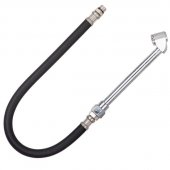 На фото Шланг к пистолету Intertool для подкачки колес грузовых автомобилей с наконечником 50 см (PT-0513)