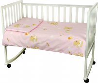 На фото Комплект постельного белья Руно Младенец 60х120 см 3шт Детский Розовый мишка с шариком (932.02_(Роже