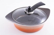 На фото Кастрюля Fissman Innovation со стеклянной крышкой 24x7.6 см/3.6 л керам. покрытие 3D (AL-4768.34)