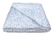 На фото Одеяло ТЕП AIRY FLUFF Холлофайбер 200х210 см Белое